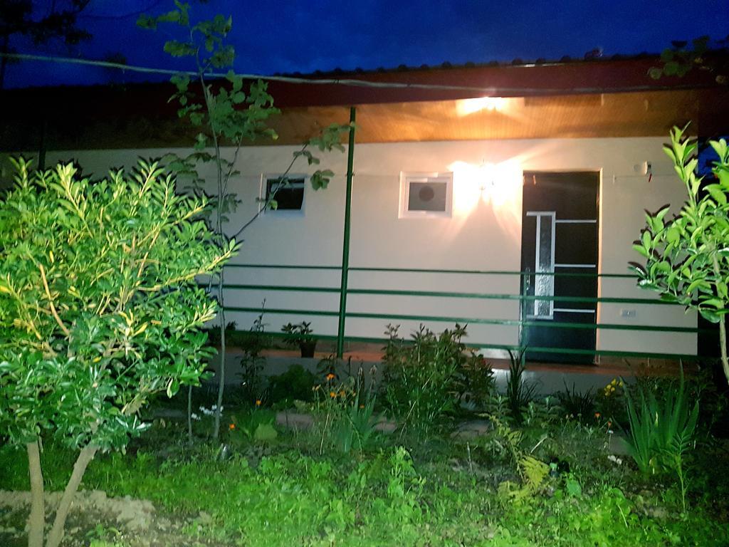 Guest House Villa كفاريلي المظهر الخارجي الصورة