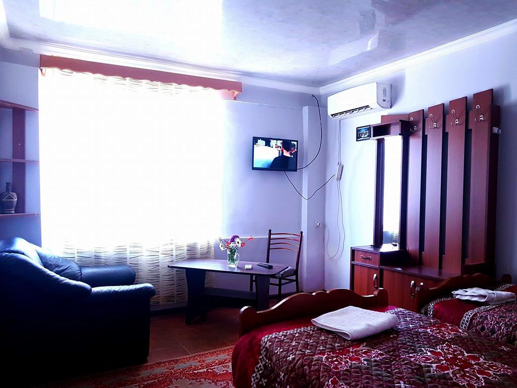 Guest House Villa كفاريلي المظهر الخارجي الصورة