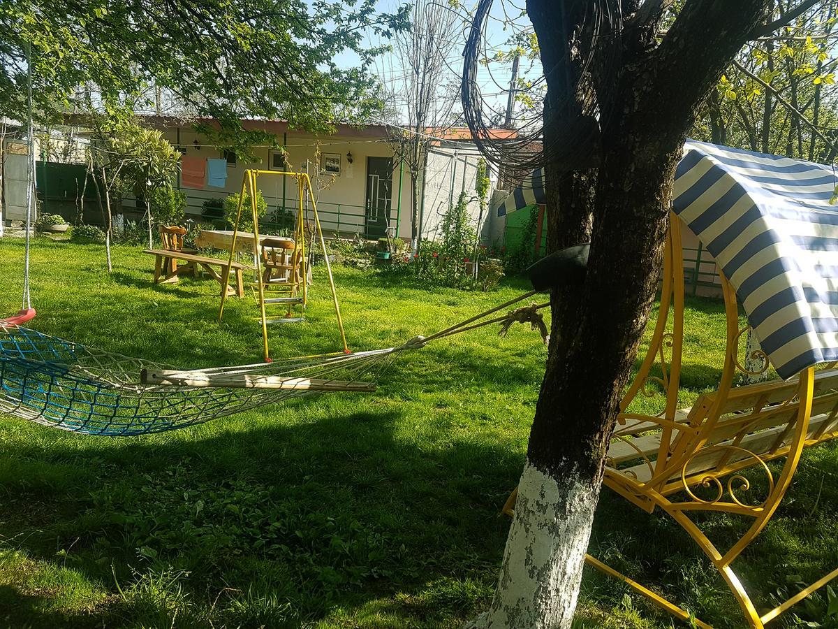 Guest House Villa كفاريلي المظهر الخارجي الصورة