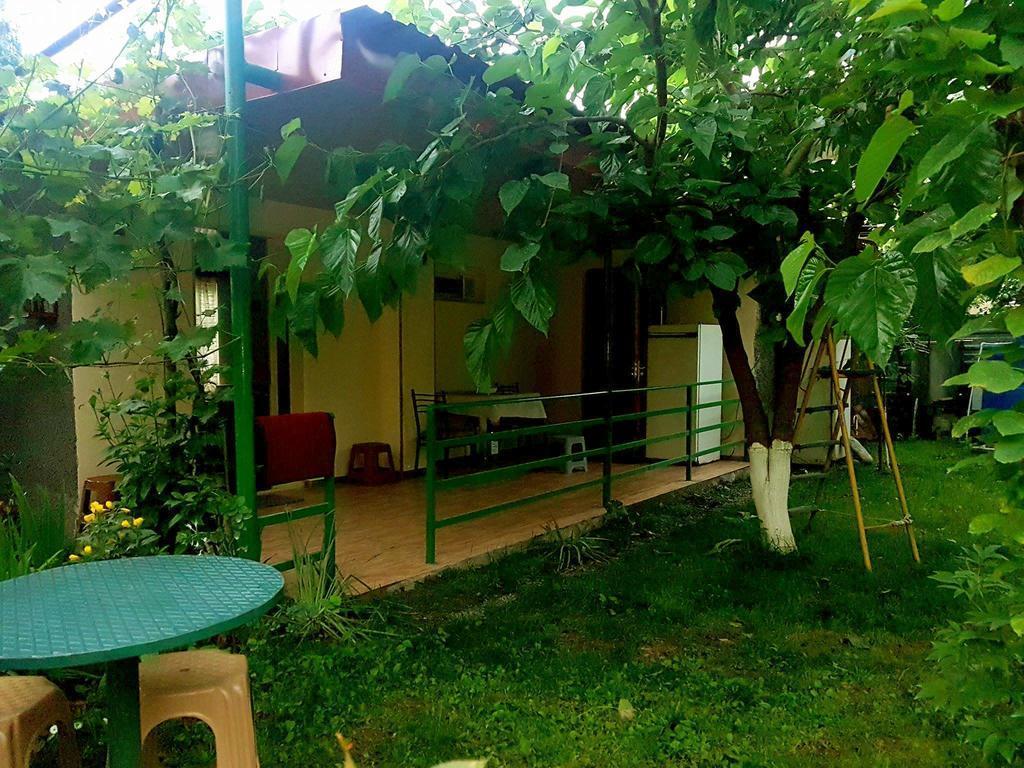 Guest House Villa كفاريلي المظهر الخارجي الصورة