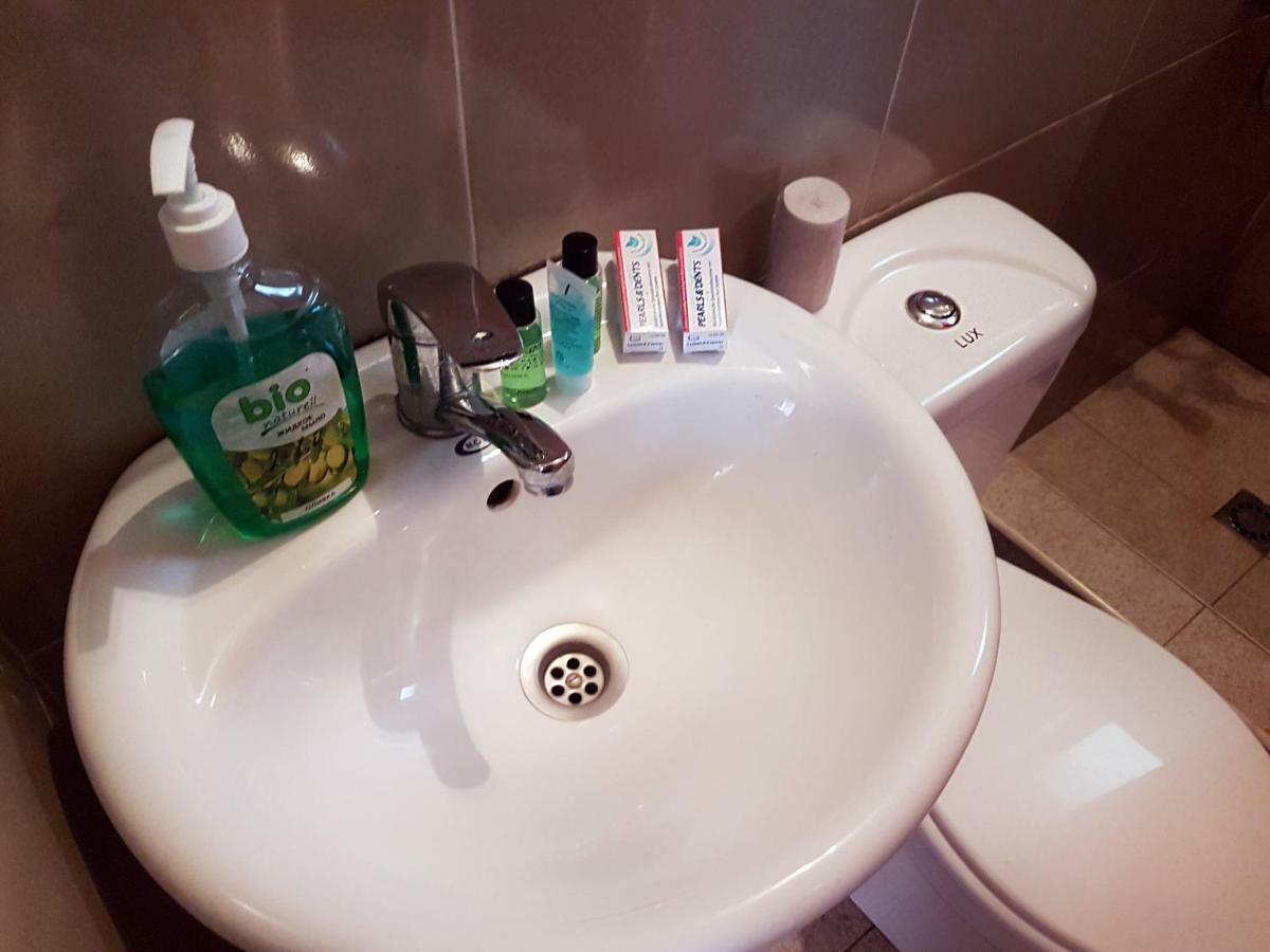 Guest House Villa كفاريلي المظهر الخارجي الصورة