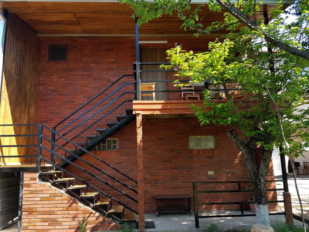 Guest House Villa كفاريلي المظهر الخارجي الصورة