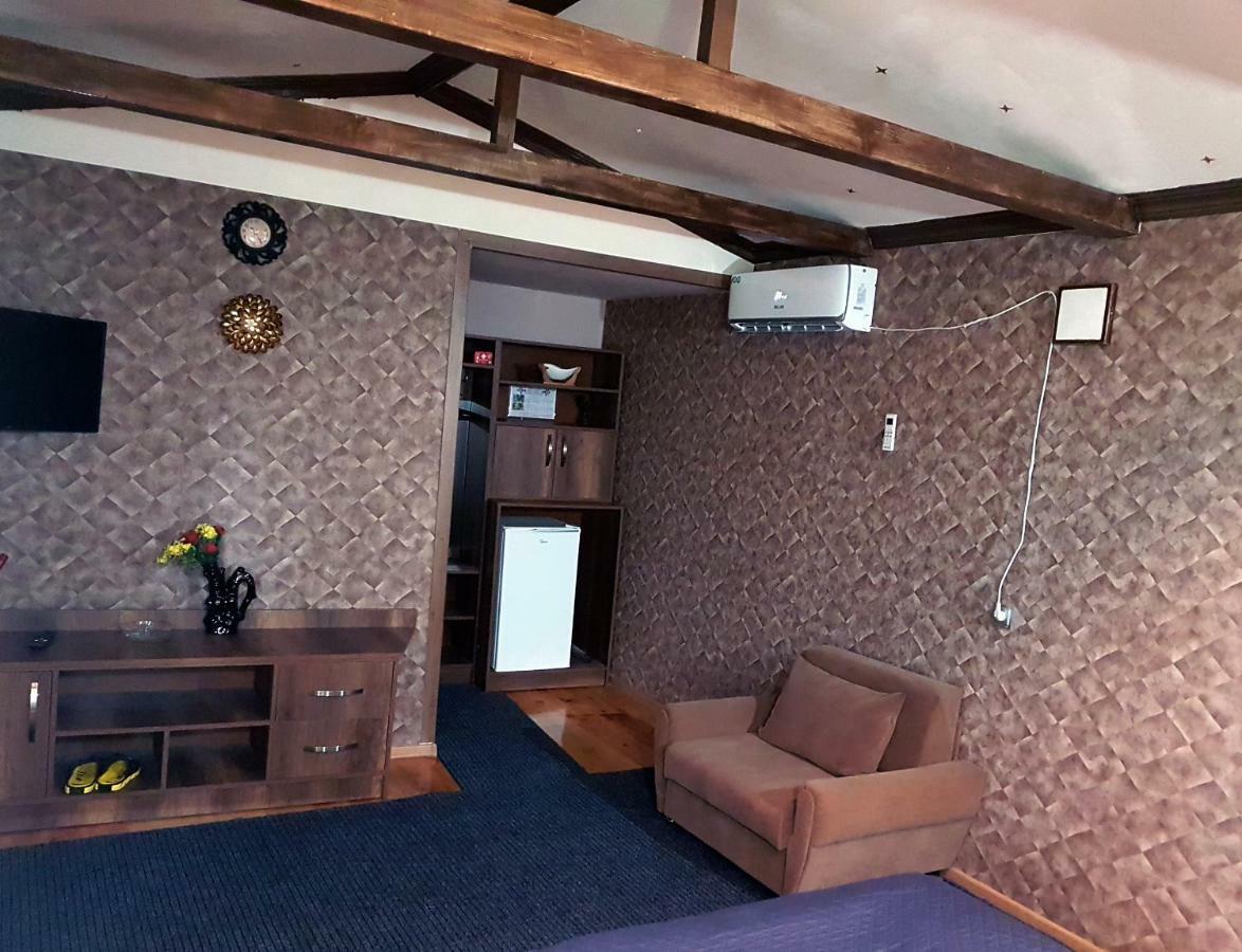 Guest House Villa كفاريلي المظهر الخارجي الصورة
